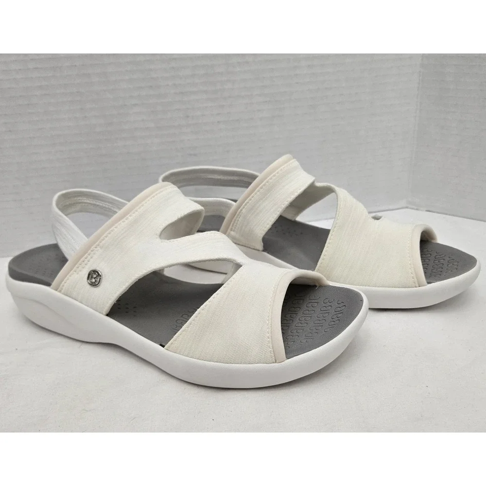 Bzees Women's Cleo Washable Slingback Sandals White